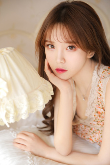 春色无边女儿国